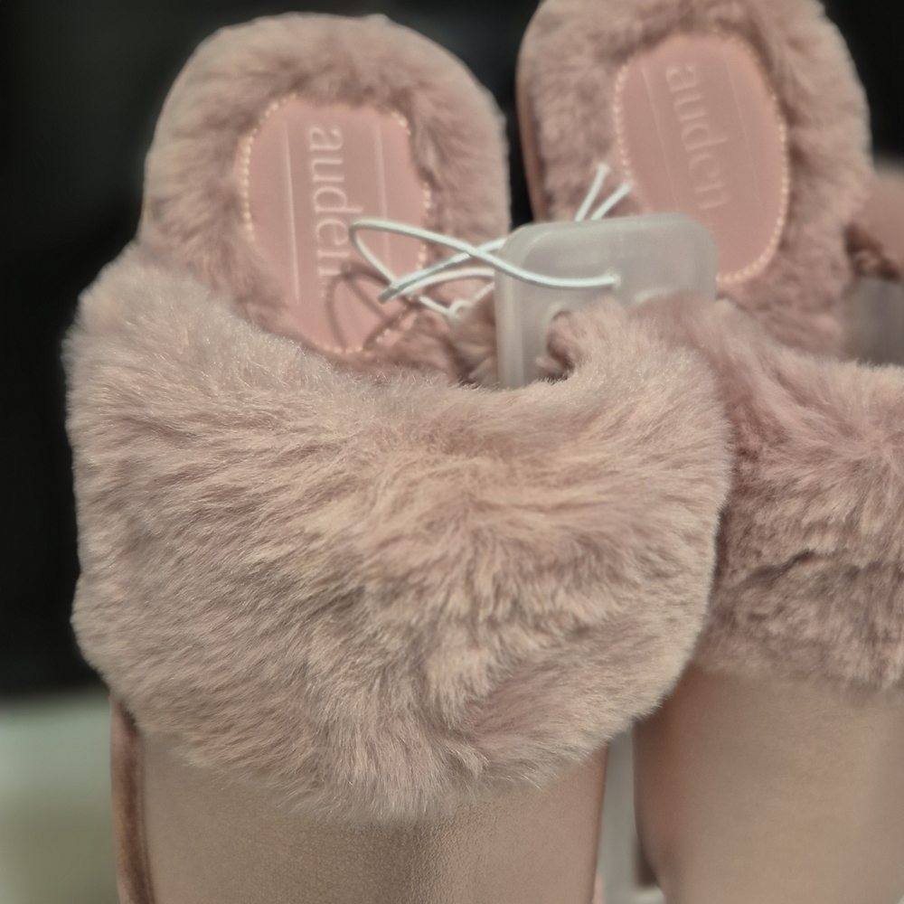 Pink Fuzzy Slippers - Picture 6 of 9